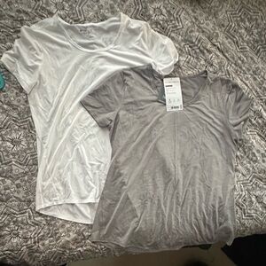 Athleta Short Sleeve Tee Gray - White One Sold